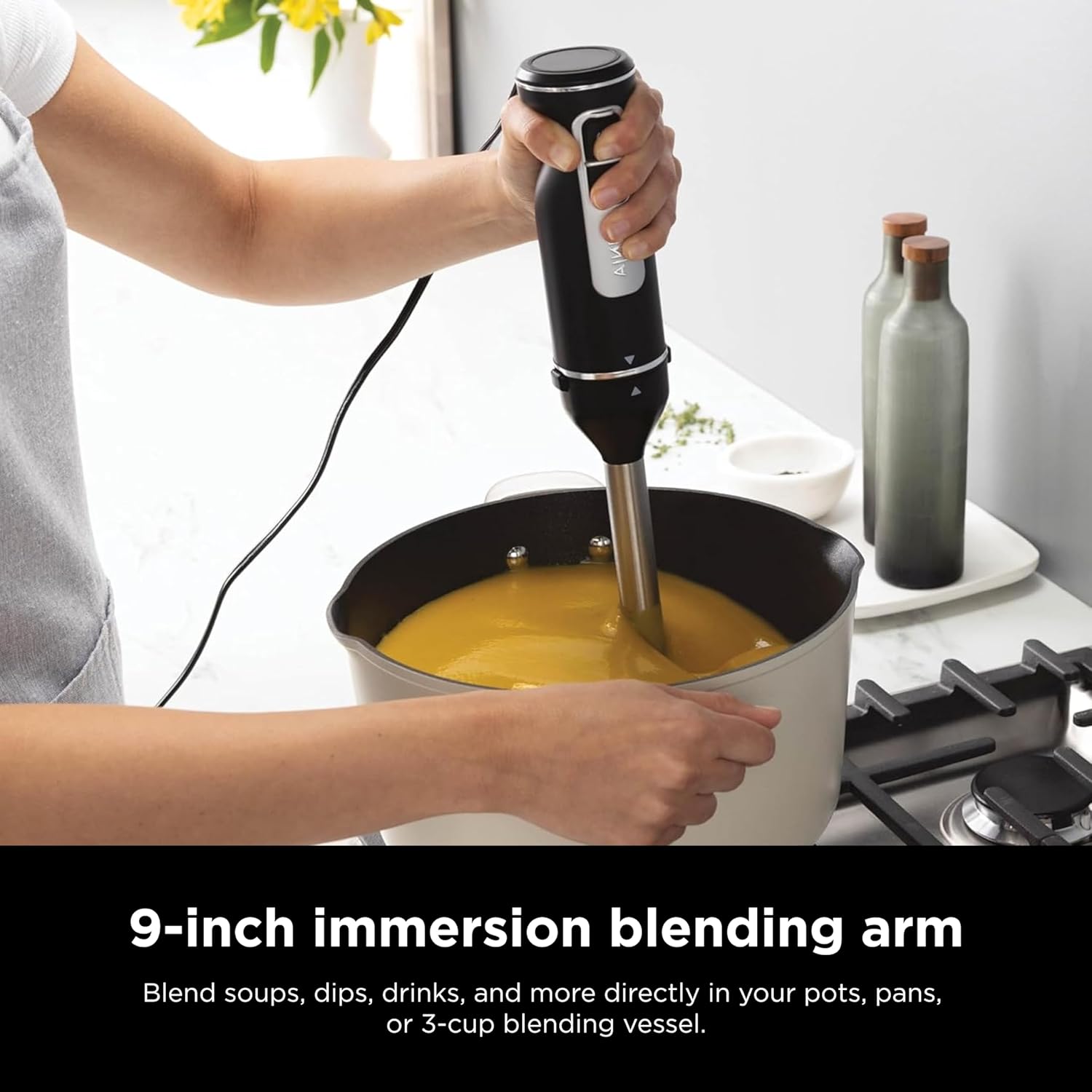 TorqueGrind Hand Mixer, Immersion Blender, Foodi Power Mixer System, 750-Peak-Watt Handheld Emulsion Blender & Electric Hand Mixer Combo With Whisk, Beaters & 3-Cup Blending Vessel,120 volts, Black CI101